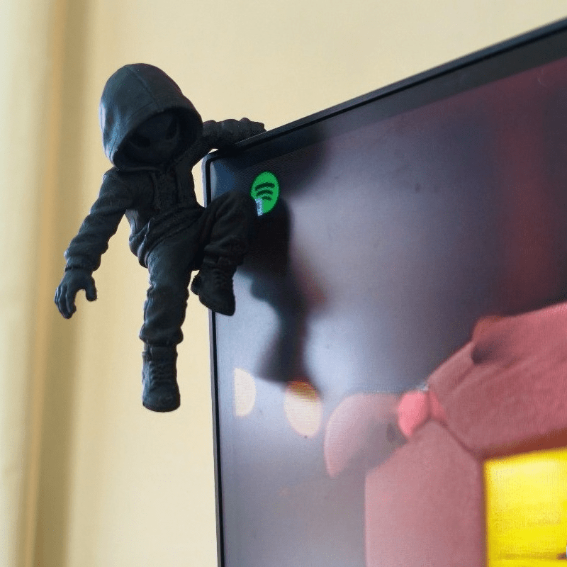 Climb Hoodie Alien Mini Statue - Retro Gaming Gifts recension och pris